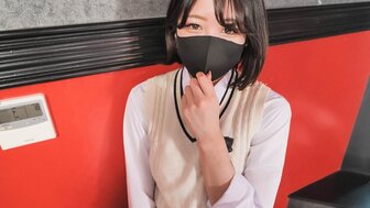 FC2PPV 2180811 丰满的女学生得到无毛的阴部性交