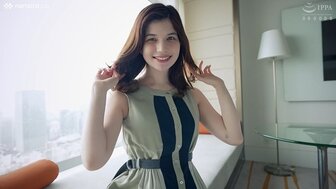 229SCUTE 1322 他妈的可爱的日本出生的外国女孩