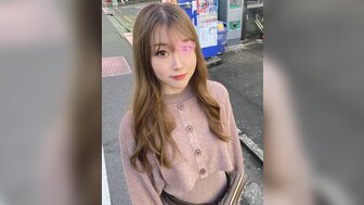FC2PPV3205948 白皙苗条的女孩分开双腿等待中出[第1部分]