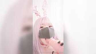 [香港辣妹] 漂亮宝贝cosplay兔女郎吃鸡鸡