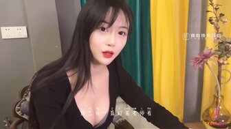 性感丰满的私人导师教她的学生一堂生物课