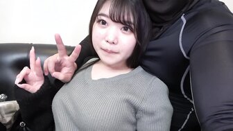 FC2PPV3268537 可爱女孩的紧致阴户让他射了四次[第1部分]
