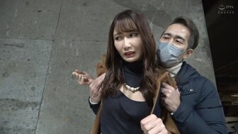 MAAN882 饥渴美丽的女人被迫做爱并拍摄性爱视频