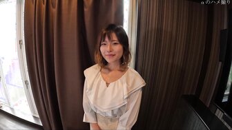 FC2PPV3512780 美丽的乳房女士得到丰富的中出