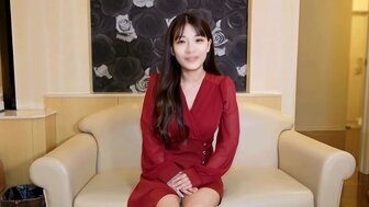 FC2PPV3482612 F罩杯漂亮女人与宝贝脸得到中出