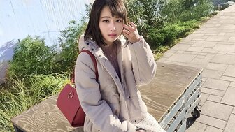 328HMDNV 631 已婚年轻女士中出，她再次骑在鸡巴上