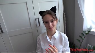 FC2PPV3704578 他妈的18岁青少年外国女孩拥有白皙的皮肤和紧致的阴部[第1部分]