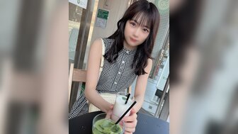 FC2PPV3818246 漂亮女孩在户外暴露并在酒店内射两次