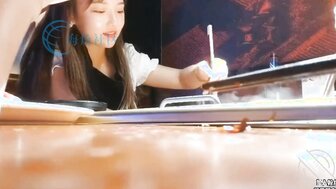 晚餐后与美女发生性关系
