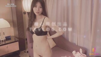 黑丝袜诱惑的美女