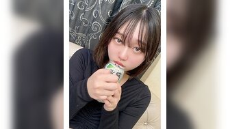 FC2PPV3977618 白皙少女被男人威胁并让她三人行[第1部分]