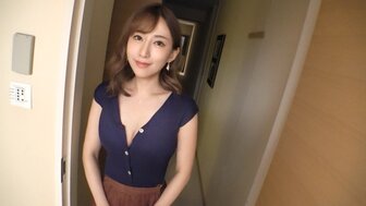 SIRO5184 美女好久没做爱了，骑在鸡巴上摇晃得很快