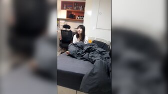 狗他妈的丰满的已婚女人深深地大声呻吟