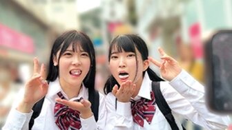 230ORECO554 四人与两个可爱的学童
