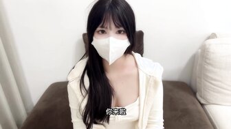 与漂亮少女的生日性爱作为生日礼物