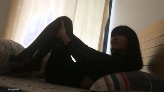 大学情侣在大厅做爱