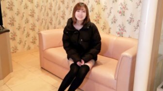 FC2PPV4291991 拥有性感双腿和粉嫩小穴的中出S级美女