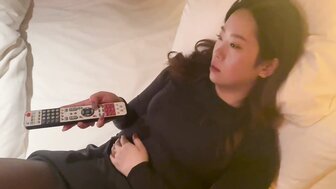 迷人又淫荡的已婚女人与她的老板不忠