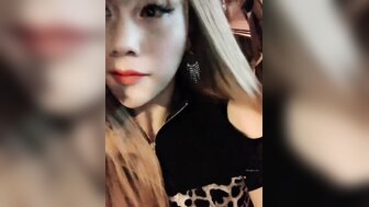 喜欢到处吃鸡鸡的猥琐网红[3]