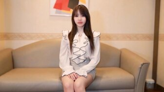 FC2PPV4329956 美丽的女士尝试了她的第一次混蛋性爱并在阴部得到了体内射精
