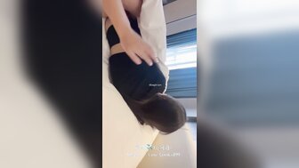拾取身高173公分、身材纤细、阴部湿漉漉的白皙女人[2]