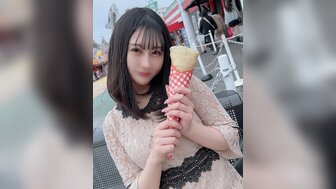 FC2PPV4410687 在酒店和野外的 G 罩杯女孩的阴户中射精