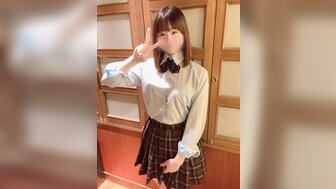 FC2PPV4435024 秘密会见风格出众的娃娃脸女学生