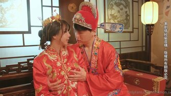 新婚之夜体内射精巨乳妻子