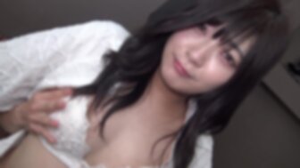 FC2PPV4487831 与身体柔软的可爱美女做爱[第1部分]