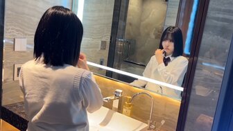 FC2PPV4507185 皮肤白皙的优等生的秘密活动，美丽的阴户在里面射精[第1部分]