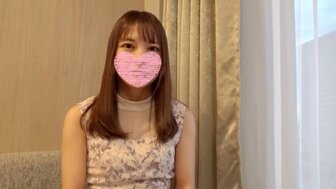 FC2PPV4528582 拥有漂亮脸蛋和熟练性技巧的女人让男人射精很多