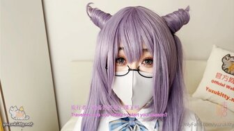 [COSPLAYFruitkitty] 巨乳女学生用阴户给旅行者开课