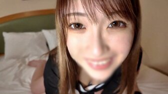 FC2PPV4534828 漂亮的胸部女孩离家出走迷路了
