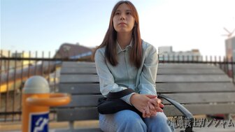 FC2PPV4547770 18岁漂亮少女失去童贞[第1部分]