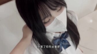 天真可爱的女学生喝醉后被朋友强奸