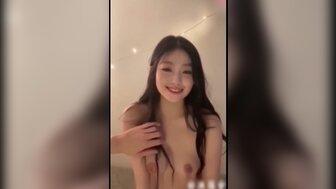 甜美漂亮的大乳头女孩想要被操