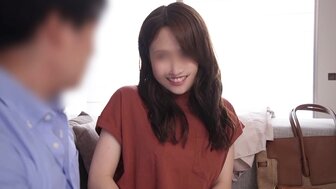FC2PPV4580783 已婚妇女与年长男人不忠，并进行激烈、出汗的性爱