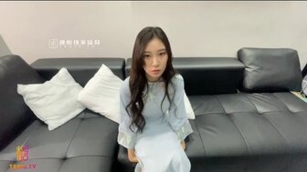 在KTV操朋友的辣妹
