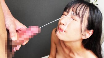FC2PPV4579728 甜美微笑的可爱女孩喜欢吃鸡巴和面部护理