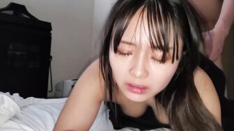 FC2PPV4602636 与巨乳女孩中出很多[第1部分]