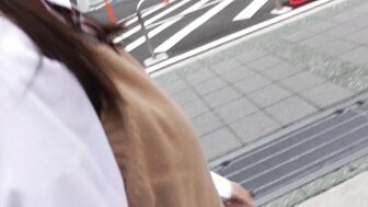 FC2PPV4594824 一个受欢迎的女学生的生动中出视频[第5部分]
