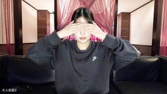 FC2PPV4623730 身材纤细胸小可爱少女愿意为你做任何事