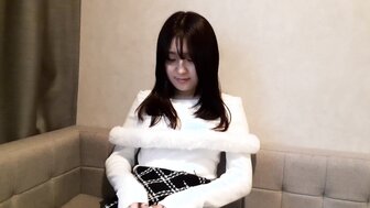 FC2PPV4661749 与害羞可爱的已婚女人的作弊记录