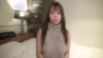FC2PPV4670050 他妈的一个热已婚女人穿着性感的毛衣