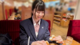 FC2PPV4680648 想当老师的清纯女学生按捺不住潮吹两次[第1部分]