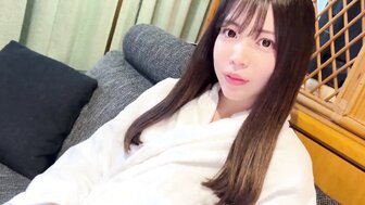 FC2PPV4689230 SSS级美女被狠狠地操了，她的臀部无法停止移动[第1部分]