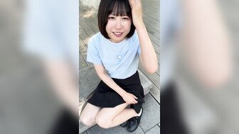 FC2PPV4730959 著名又可爱的少女，拥有紧致的阴户，很容易潮吹[第3部分]