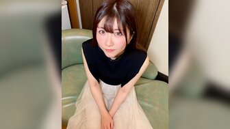 FC2PPV4737444 让一个漂亮的女孩做清洁口交并舔我的屁股