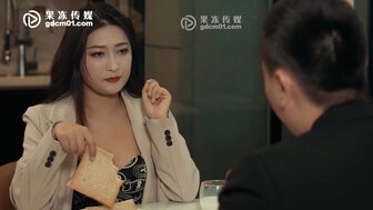 GDCM003 训练我的妻子项目：当她穿着性感内衣时在酒店走廊做爱