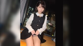 FC2PPV2774650 他妈的漂亮少女在窗前